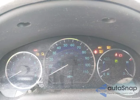 2010 Toyota Sienna Xle z USA, uszkodzony, nr VIN 5TDYK4CC1AS300736